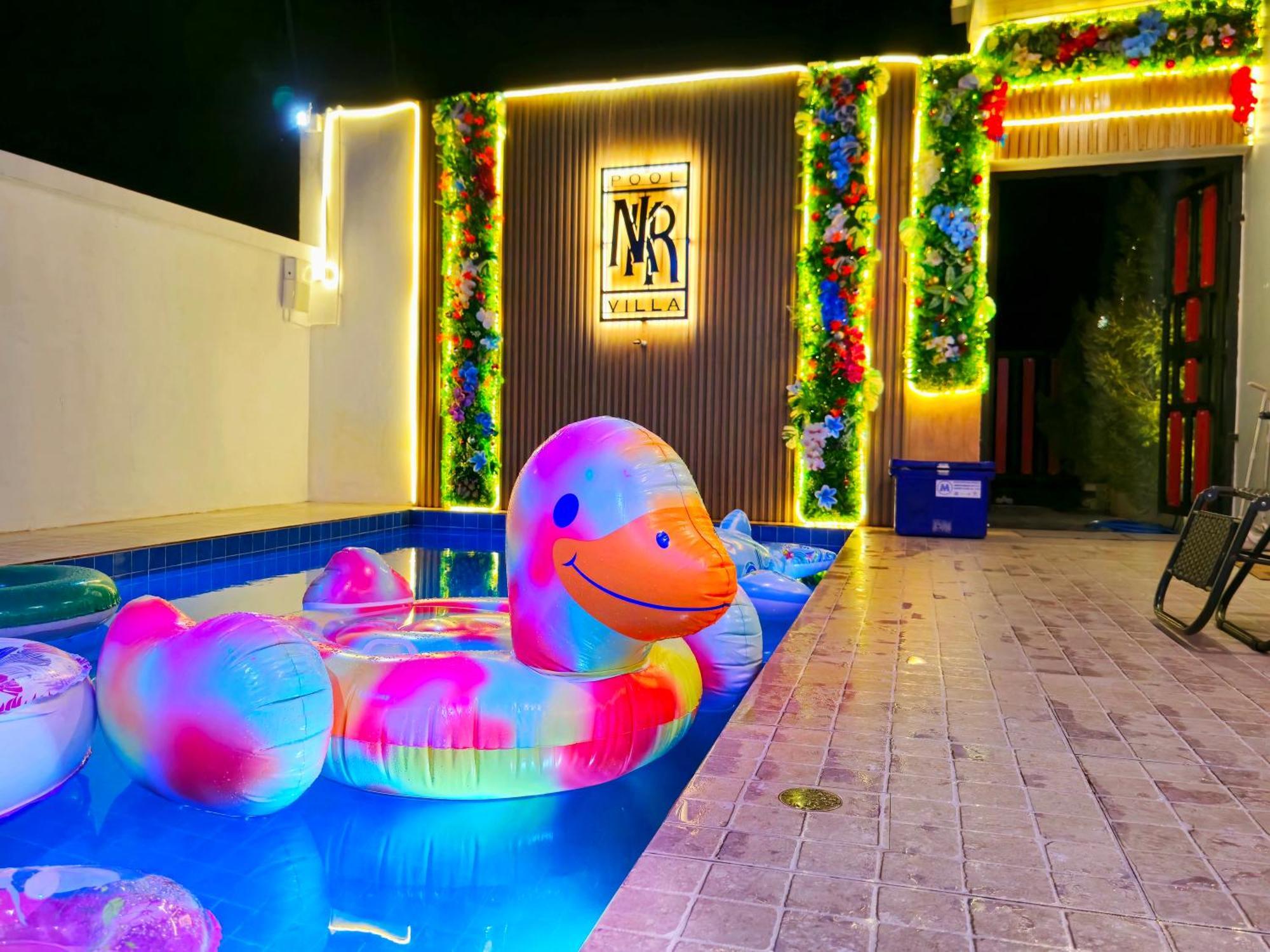 Nkr Poolvilla Ban Don  Екстериор снимка